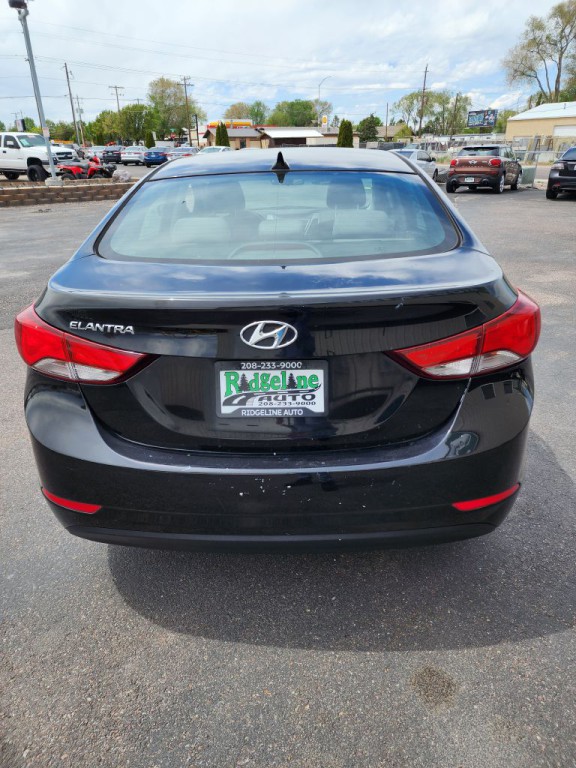 2014 Hyundai Elantra Image 5