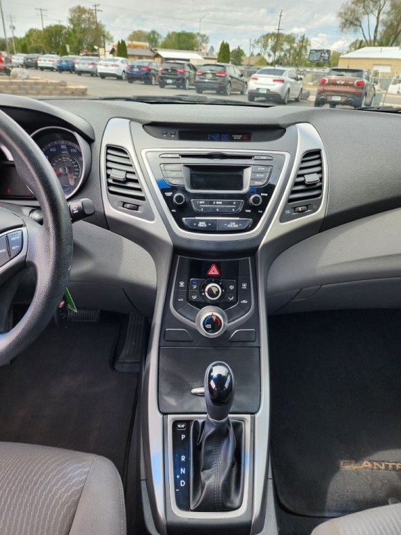 2014 Hyundai Elantra Image 11