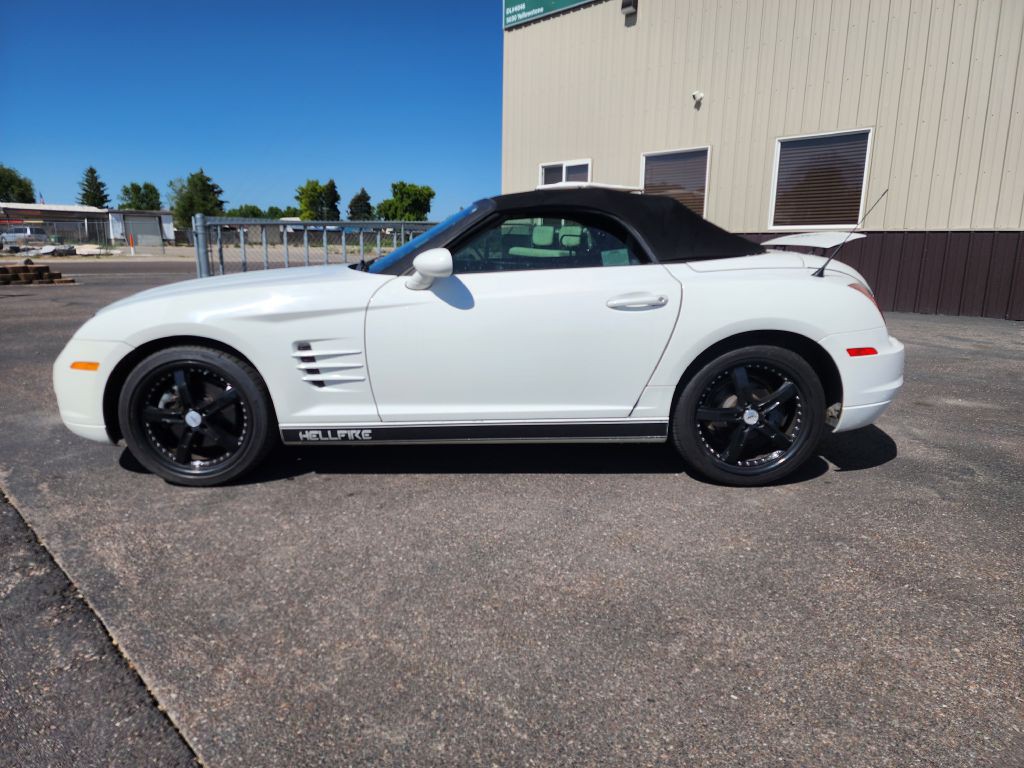 2006 Chrysler Crossfire Image 2