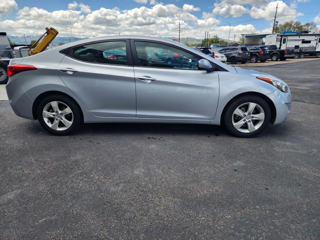 2012 Hyundai Elantra Image 4