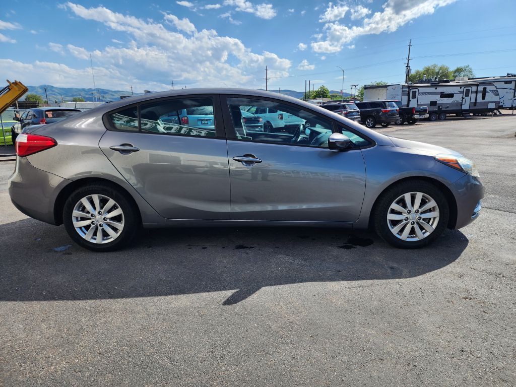 2016 Kia Forte Image 4