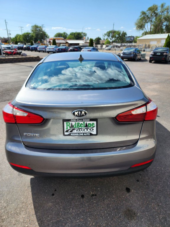 2016 Kia Forte Image 5