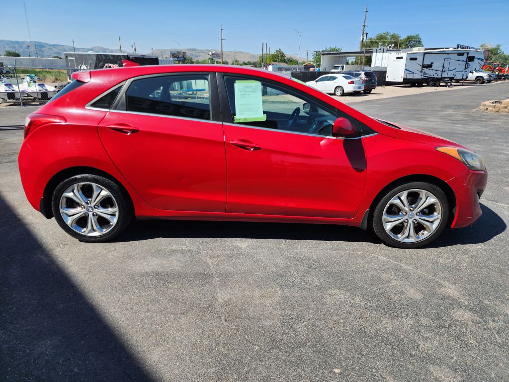 2013 Hyundai Elantra Image 5