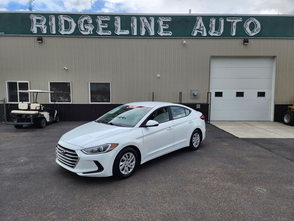 2018 Hyundai Elantra Image 1