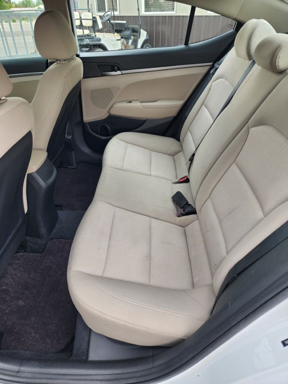2018 Hyundai Elantra Image 7