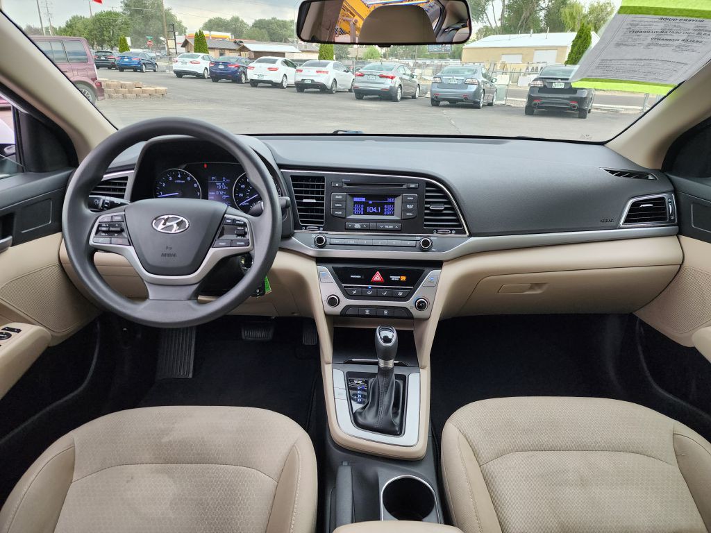 2018 Hyundai Elantra Image 8