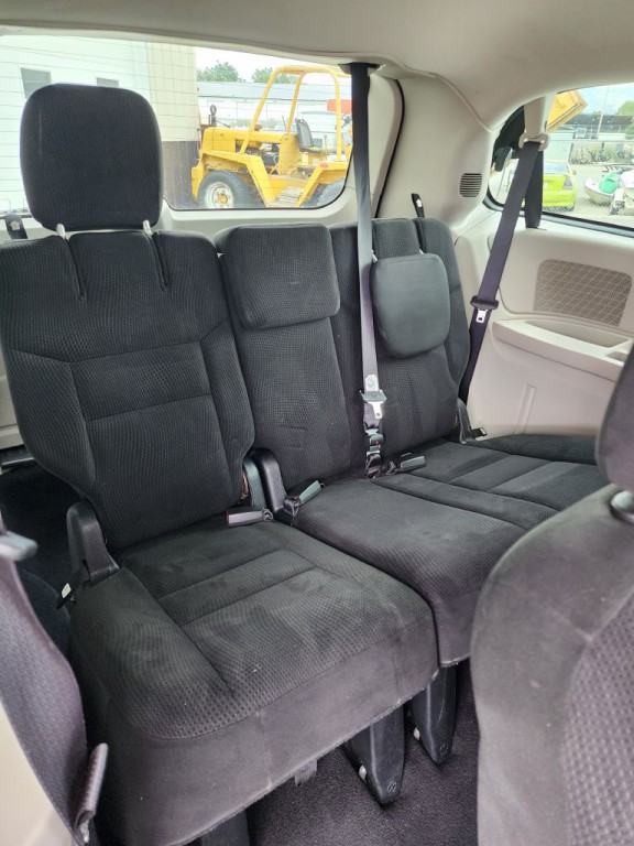 2015 Dodge Grand Caravan Image 7