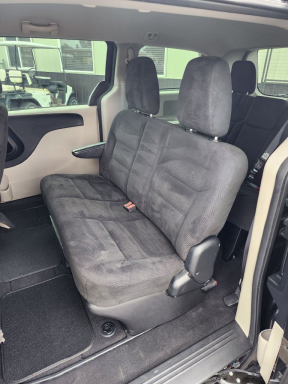 2015 Dodge Grand Caravan Image 8