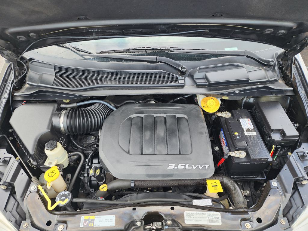 2015 Dodge Grand Caravan Image 14