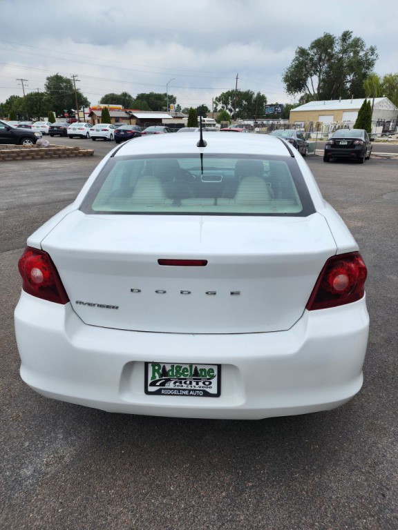 2014 Dodge Avenger Image 5