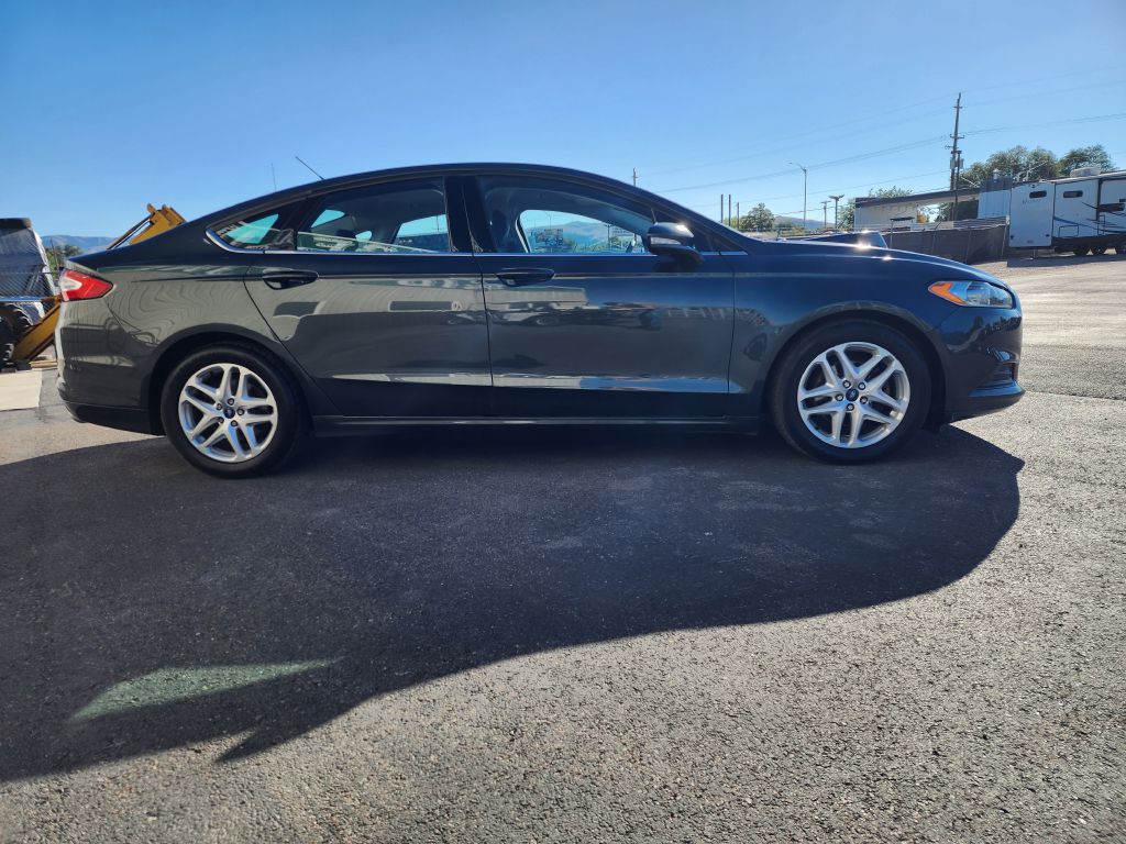 2015 Ford Fusion Image 4