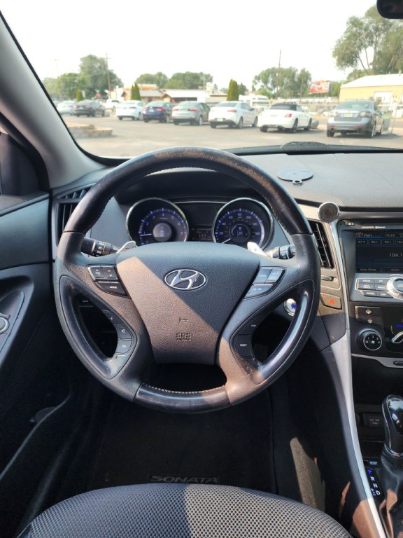 2011 Hyundai Sonata Image 10