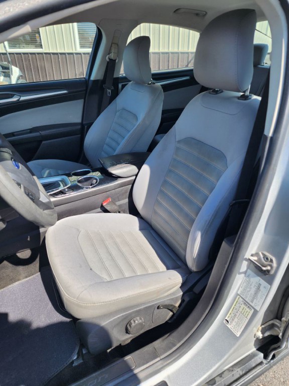 2014 Ford Fusion Image 12