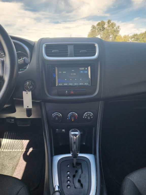 2013 Dodge Avenger Image 11