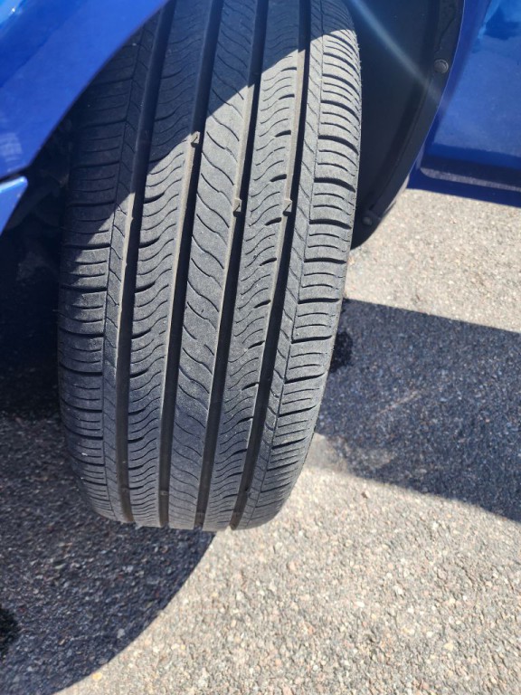 2013 Dodge Avenger Image 13