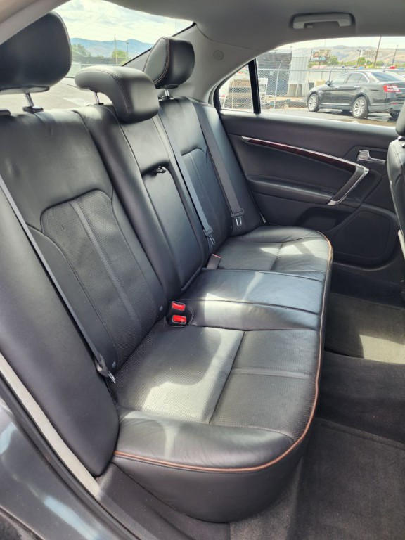 2012 Lincoln MKZ Image 7
