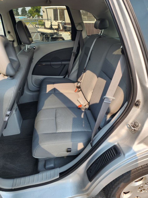 2009 Chrysler PT Cruiser Image 8