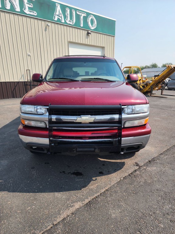 2006 Chevrolet Suburban Image 3