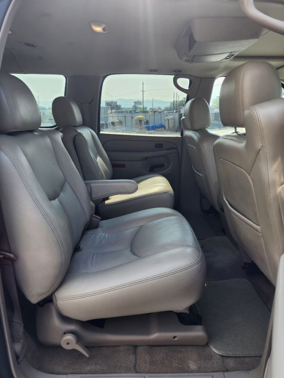 2006 Chevrolet Suburban Image 9