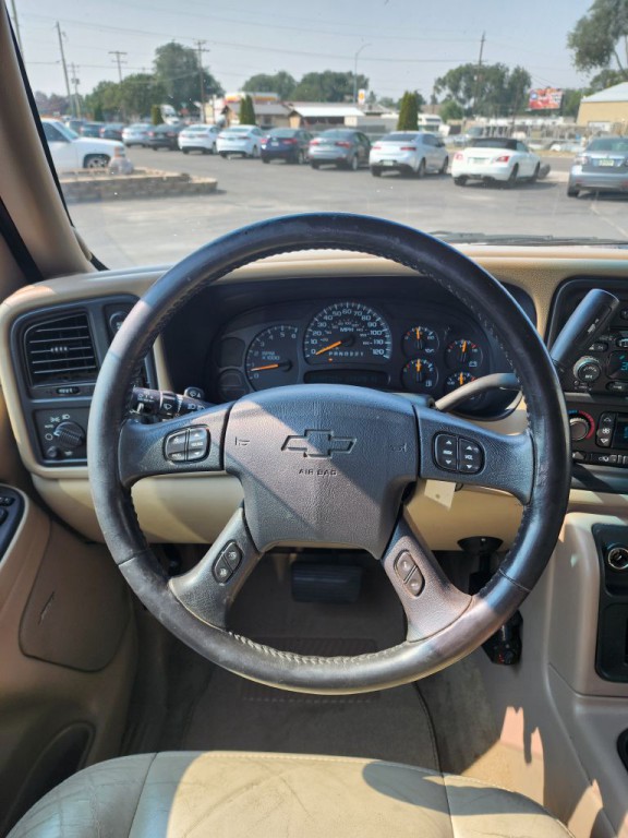 2006 Chevrolet Suburban Image 14