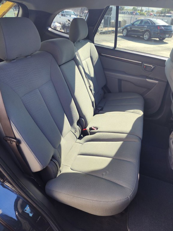 2012 Hyundai Santa Fe Image 8