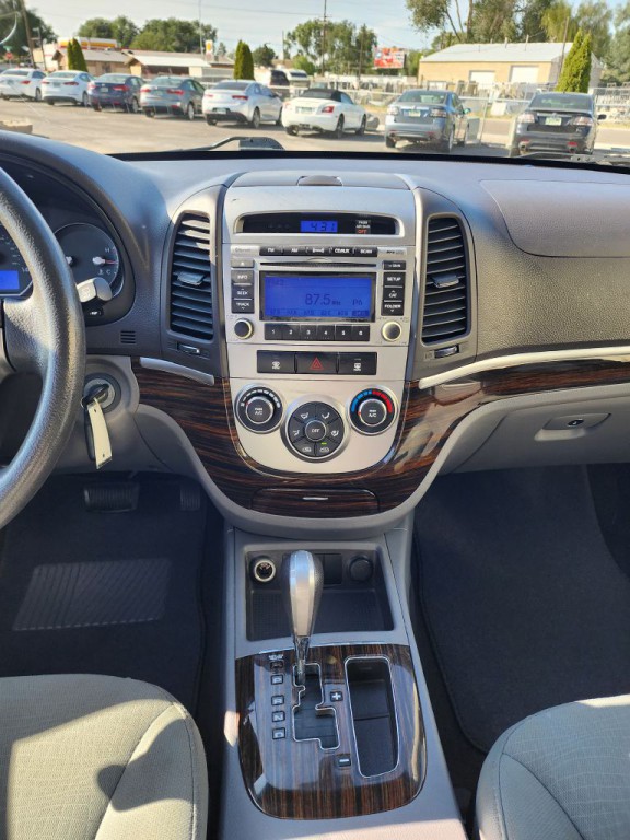 2012 Hyundai Santa Fe Image 12