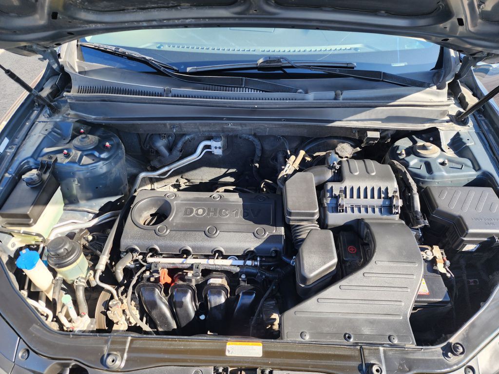 2012 Hyundai Santa Fe Image 14