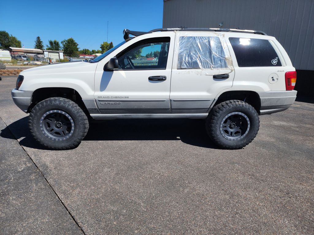 2000 Jeep Grand Cherokee Image 2