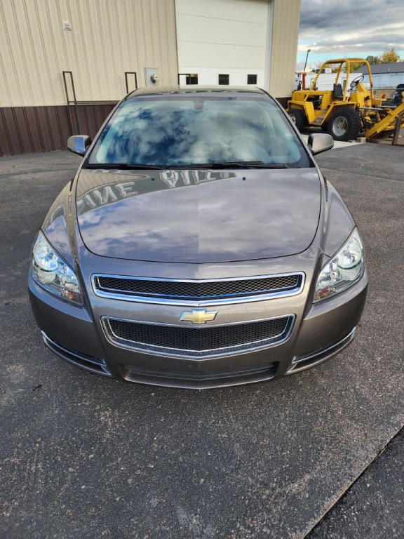 2012 Chevrolet Malibu Image 3
