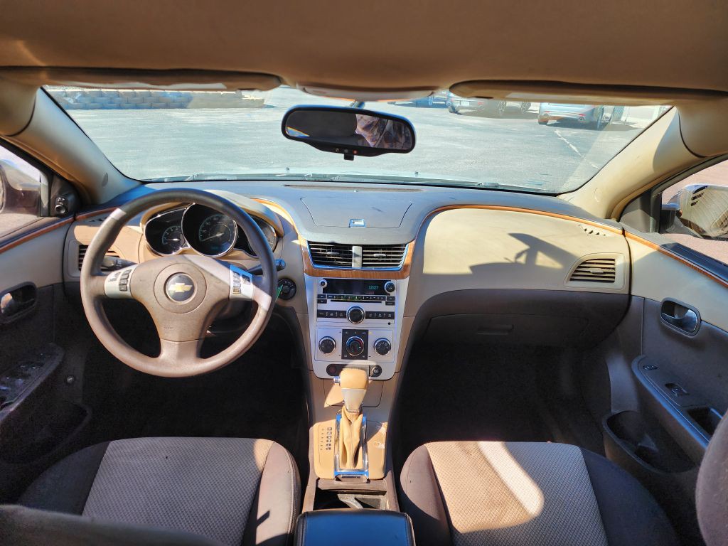 2009 Chevrolet Malibu Image 8