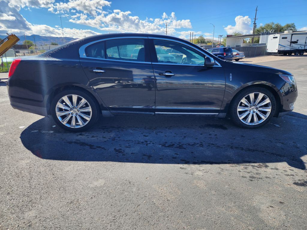 2013 Lincoln MKS Image 4