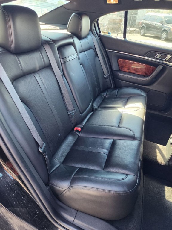 2013 Lincoln MKS Image 7