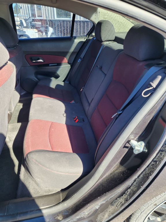 2014 Chevrolet Cruze Image 8