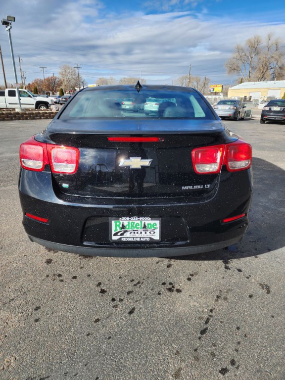 2016 Chevrolet Malibu Image 5