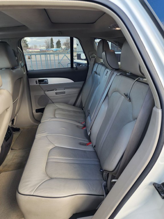 2013 Lincoln MKX Image 8