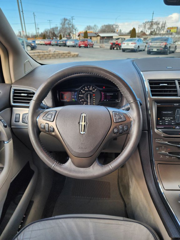 2013 Lincoln MKX Image 11