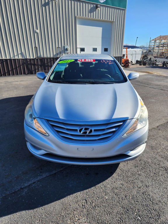 2012 Hyundai Sonata Image 3