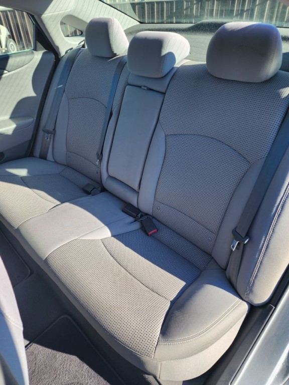2012 Hyundai Sonata Image 8