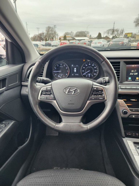 2018 Hyundai Elantra Image 10