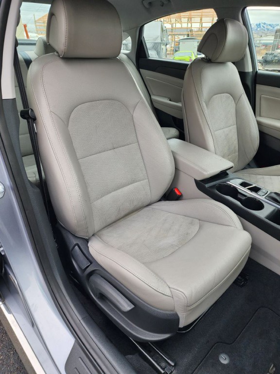 2016 Hyundai Sonata Image 6