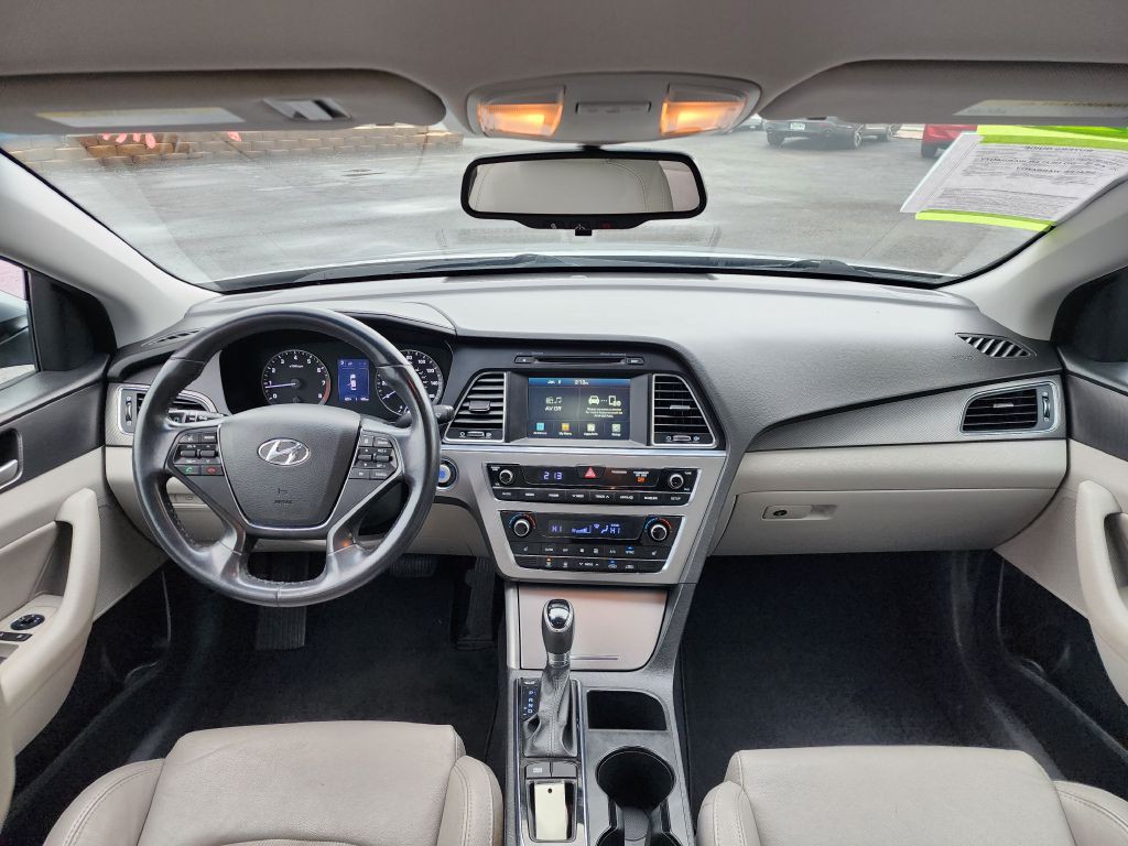 2016 Hyundai Sonata Image 9