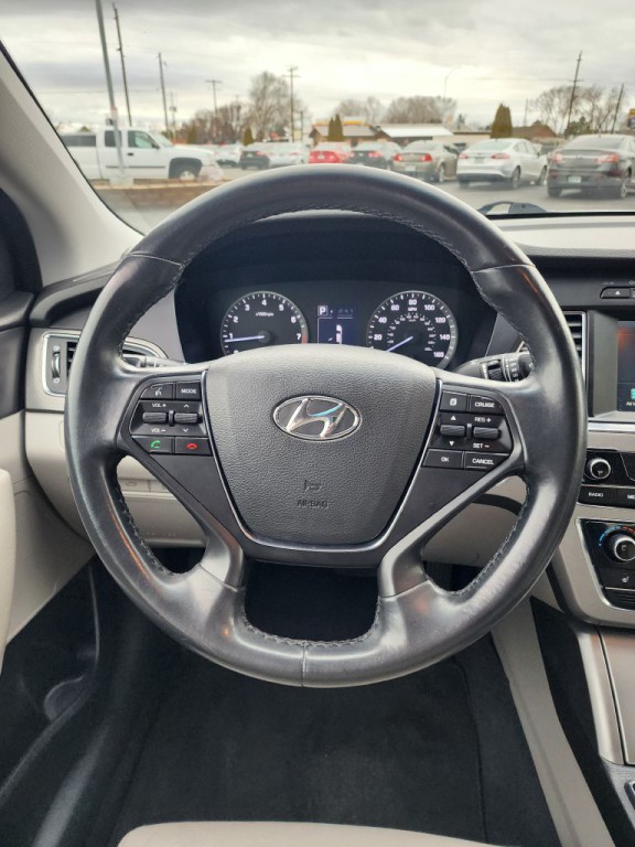 2016 Hyundai Sonata Image 10
