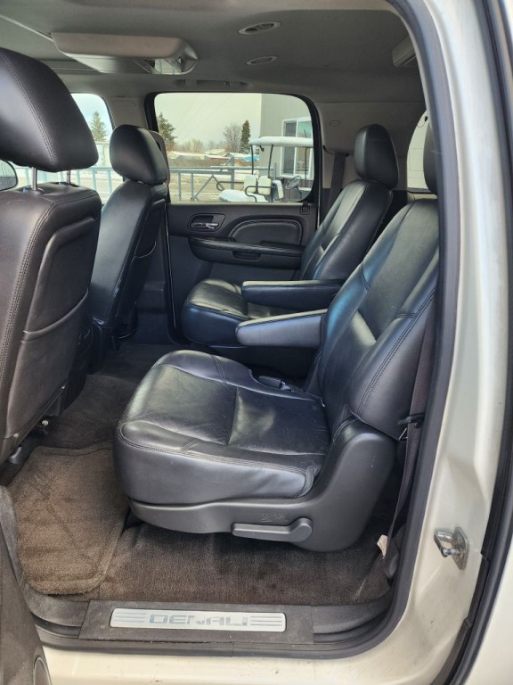 2012 GMC Yukon Image 8