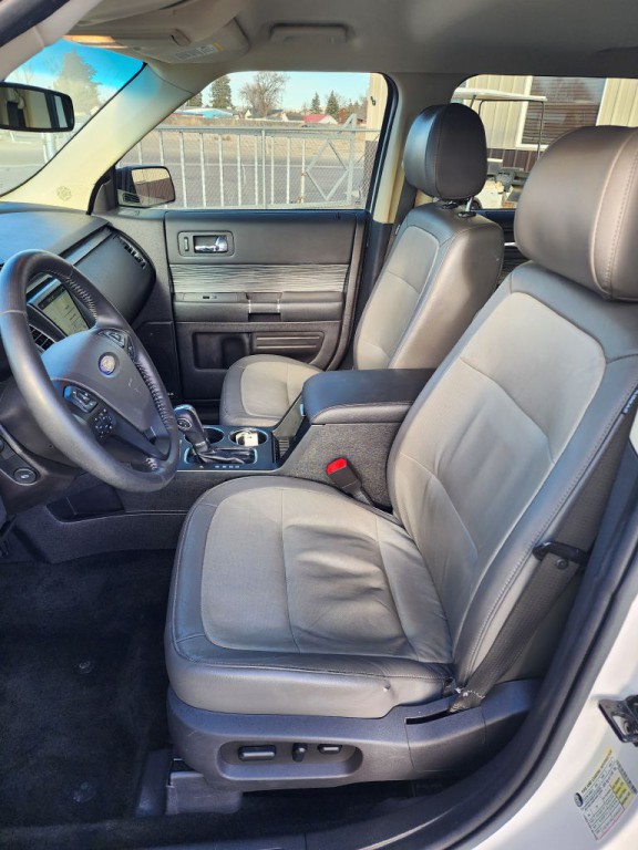 2016 Ford Flex Image 13