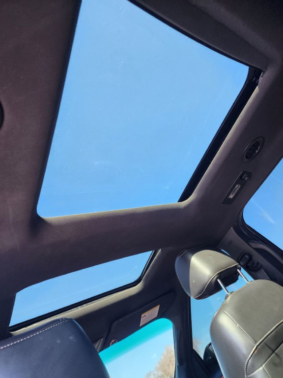 2015 Ford Explorer Image 11