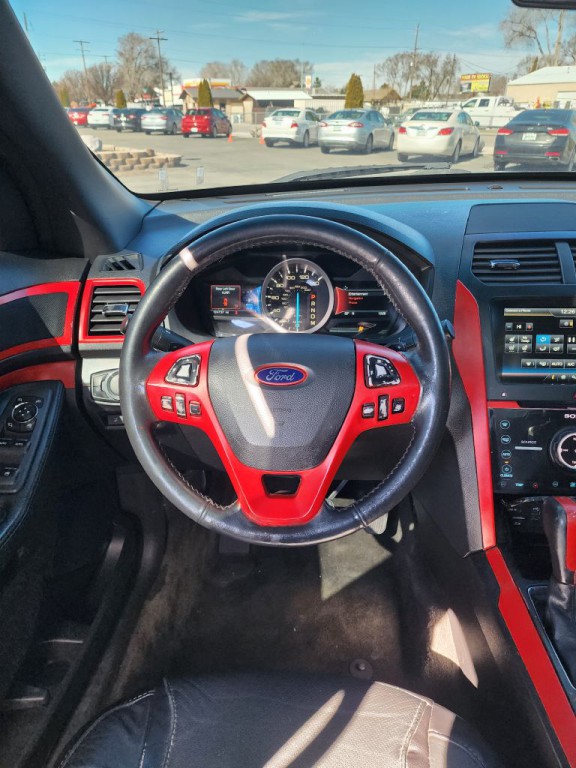 2015 Ford Explorer Image 13