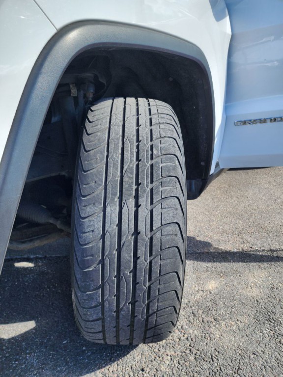 2015 Jeep Grand Cherokee Image 17