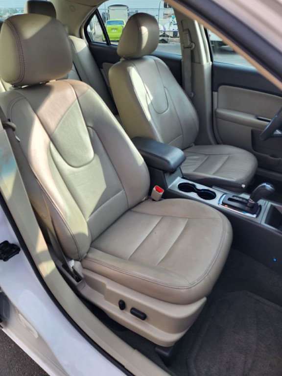 2012 Ford Fusion Image 6