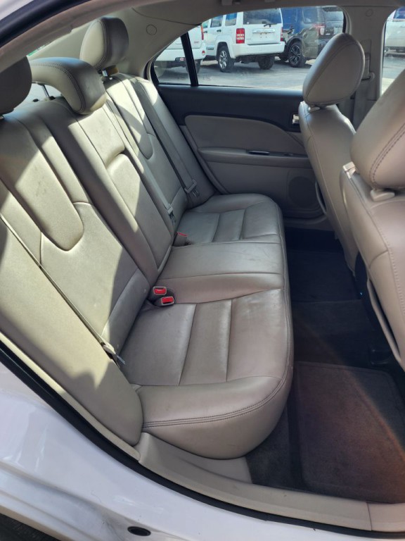 2012 Ford Fusion Image 7