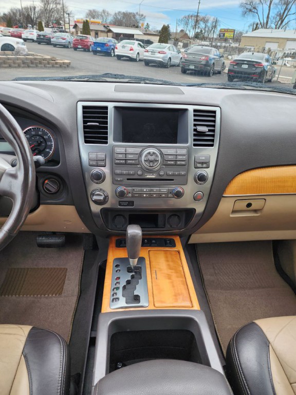 2013 Nissan Armada Image 13